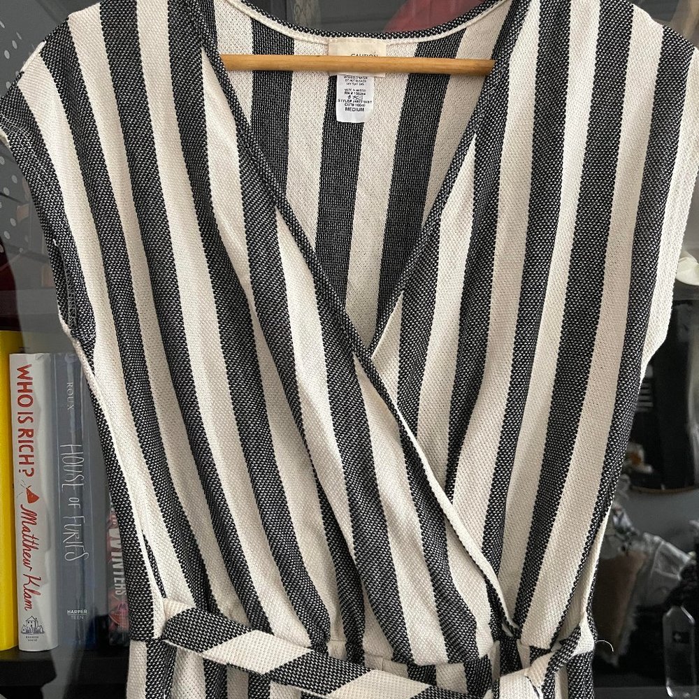 *SOLD* Striped cropped wide leg Jumpsuit Sz M